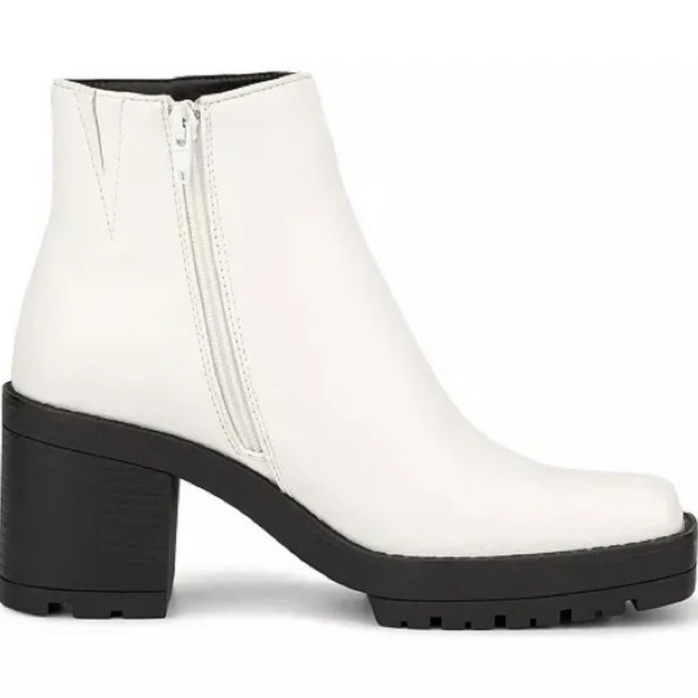 New York & Company White Leather Ankle Boots with Black Platform Heel